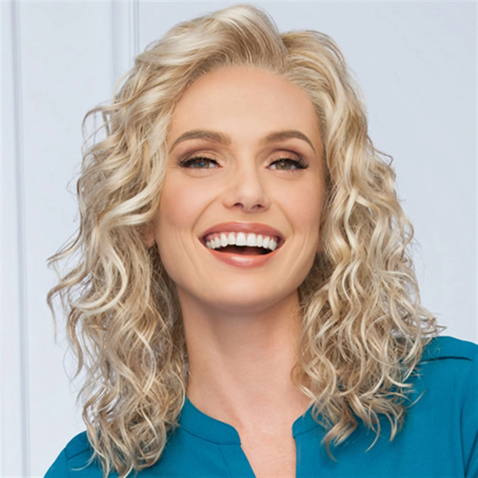 RADIANT BEAUTY WIG - Image 5