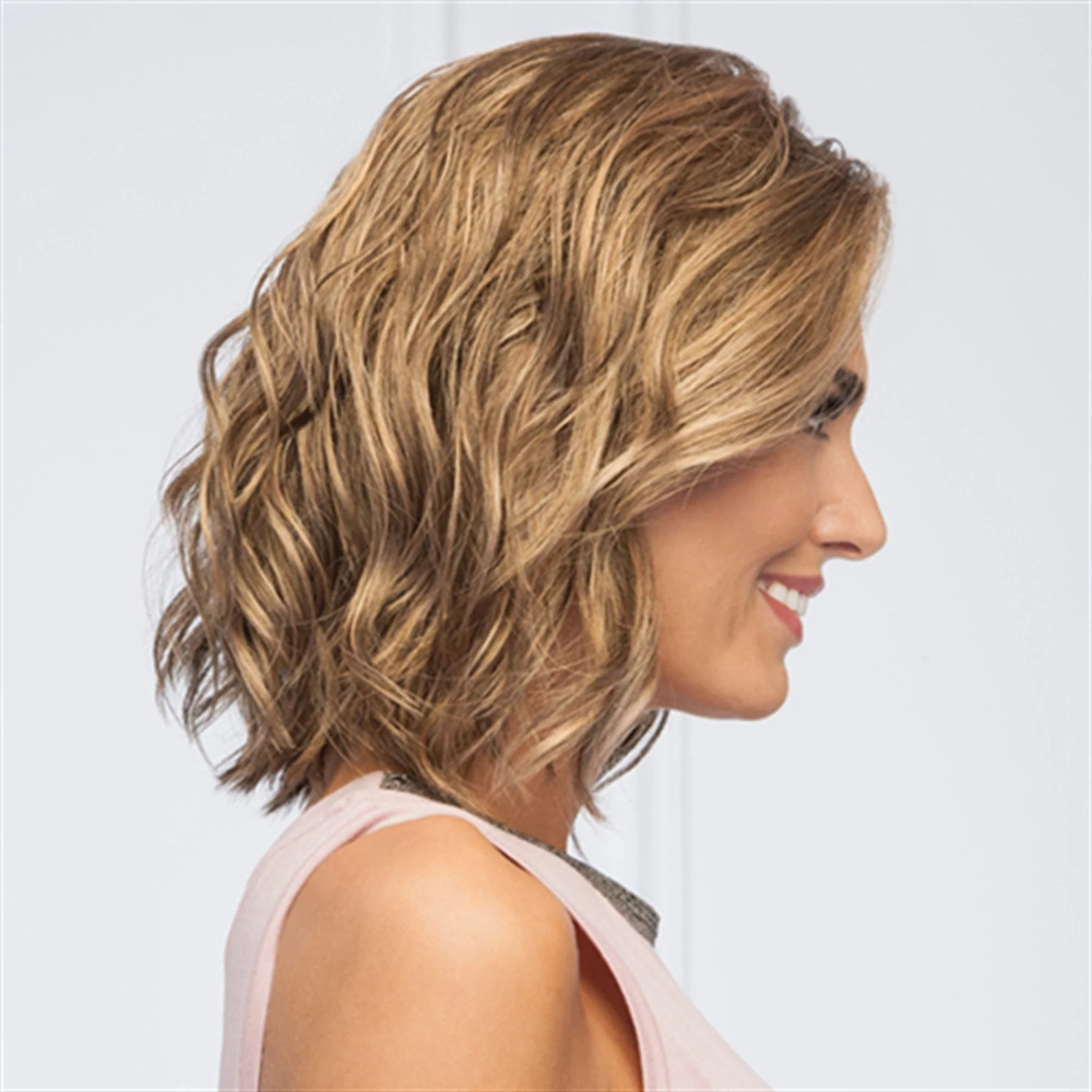 SOFT AND SUBTLE WIG - Image 4